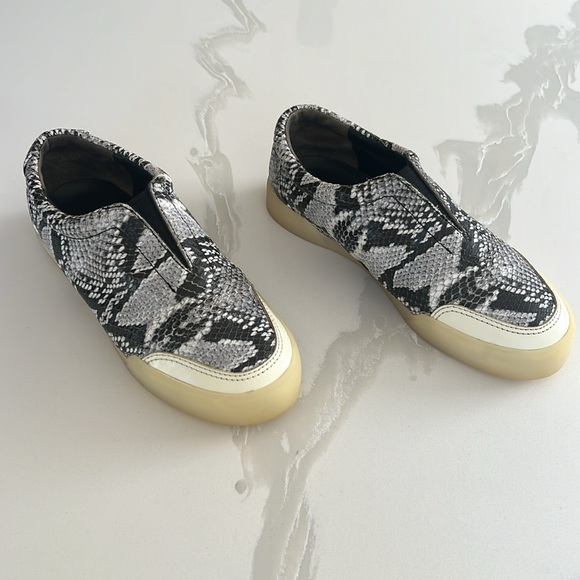3.1 Phillip Lim Morgan Python Black White Cream Low Top Slip On Sneaker Sz 37 - Picture 2 of 14